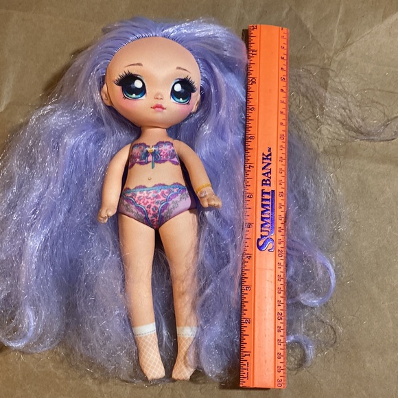 Na Na Na Surprise Doll, 11" - Picture 6 of 8